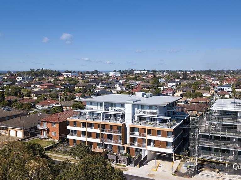 10/4244 Hoxton Park Road, Liverpool, NSW 2170 Property Details