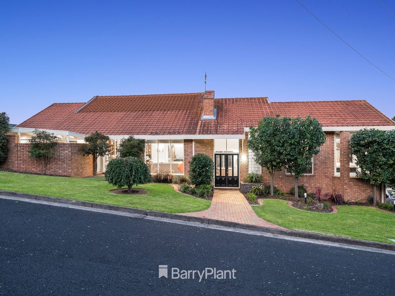 22 Wynfield Drive, Highton, Vic 3216 Property Details