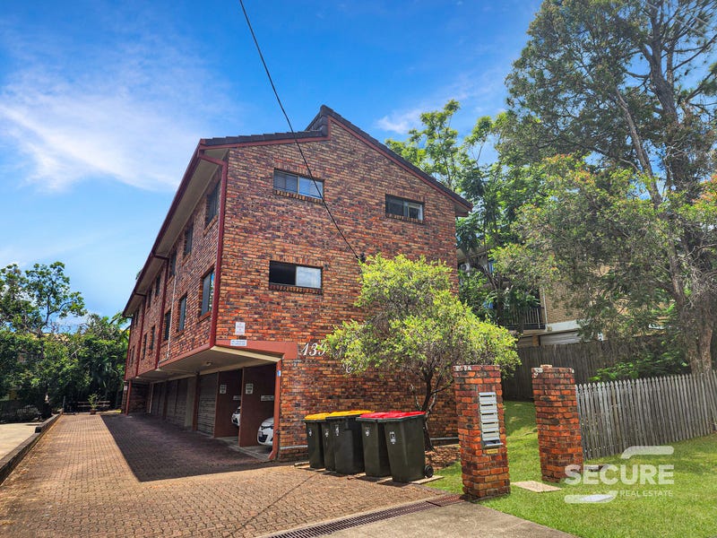 4/139 Central Avenue, Indooroopilly, Qld 4068 Property Details
