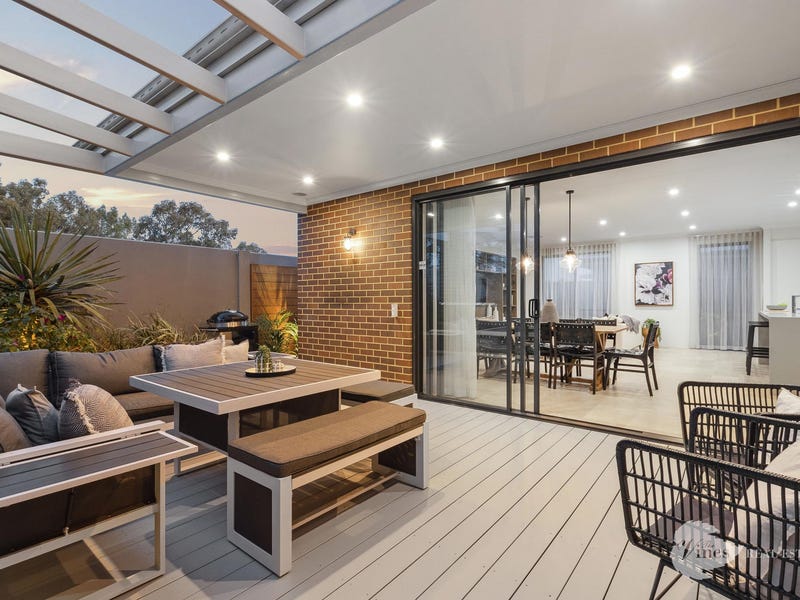 Real Estate for Sale in WA Pg. 15