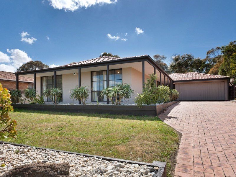 16 Padua Drive, Mornington, Vic 3931