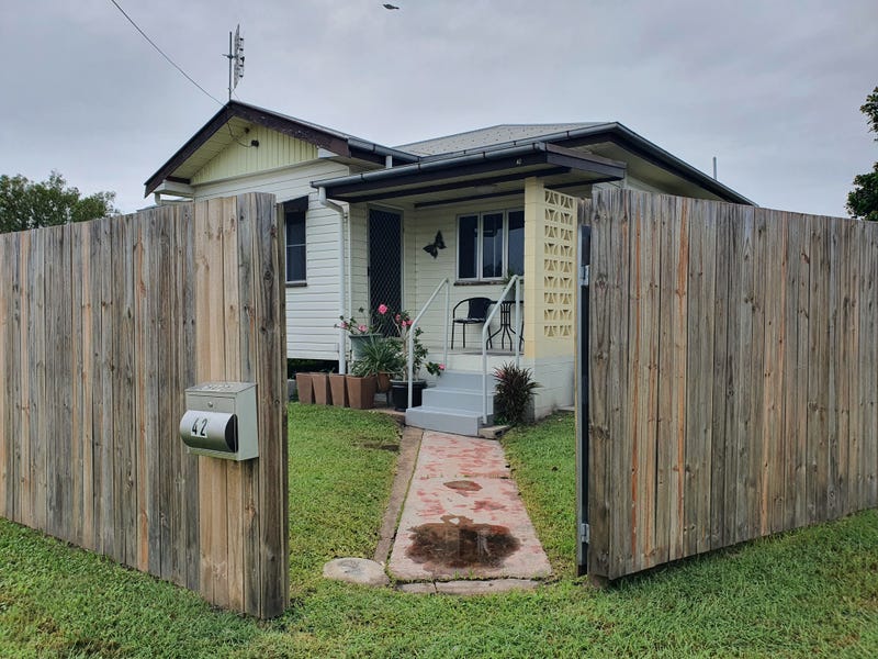 42 BEACH Road, Ayr, Qld 4807 Property Details