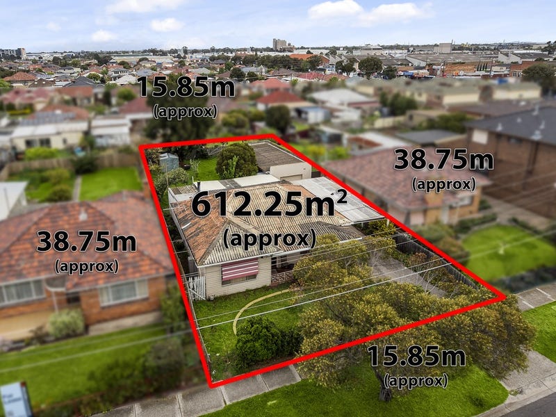 121 Warwick Road, Sunshine North, VIC 3020