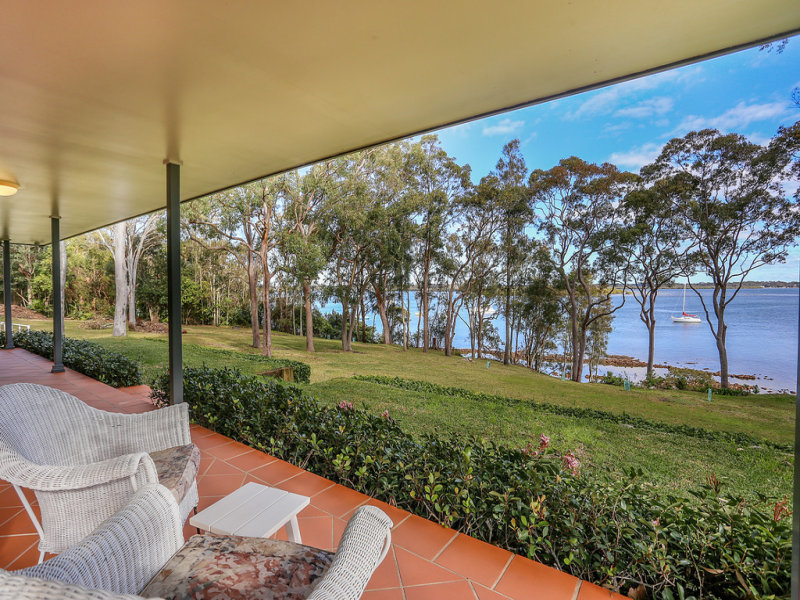 33 Kent Gardens, Soldiers Point, NSW 2317