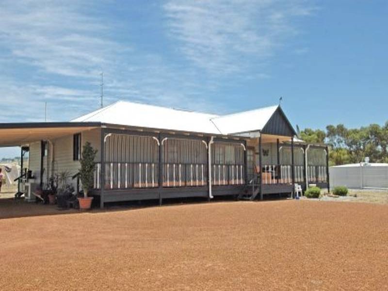 66 Great Southern Highway, York, WA 6302 Property Details