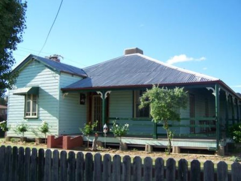 6 Ugoa Street, Narrabri, NSW 2390