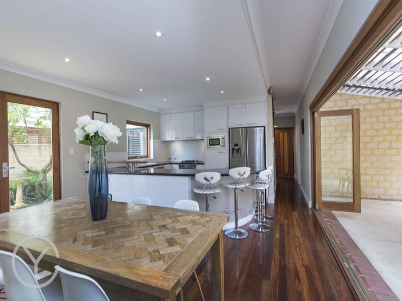 30 Jasmine Avenue, Subiaco, WA 6008 Property Details