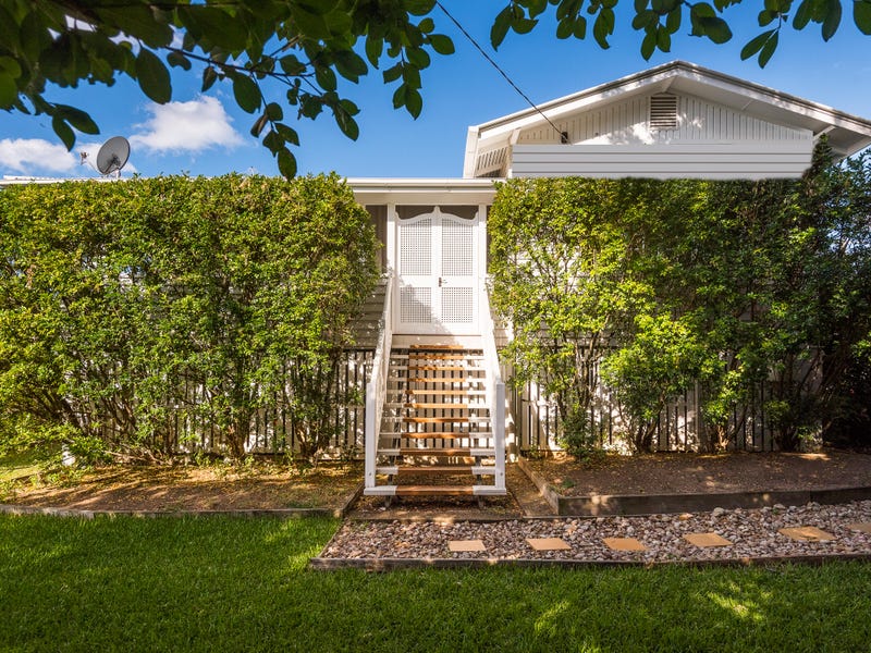 69 Beatrice Street Hawthorne QLD 4171 realestate .au