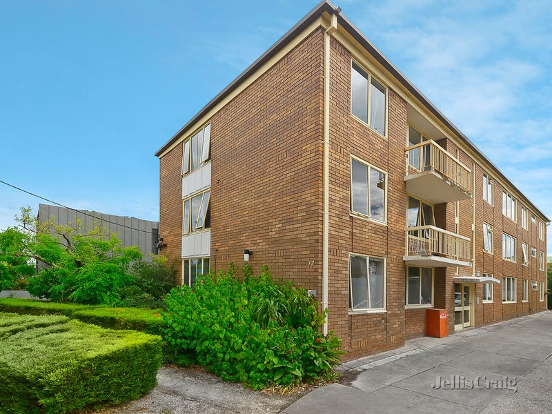 2/3032 Barton Street, Hawthorn, VIC 3122