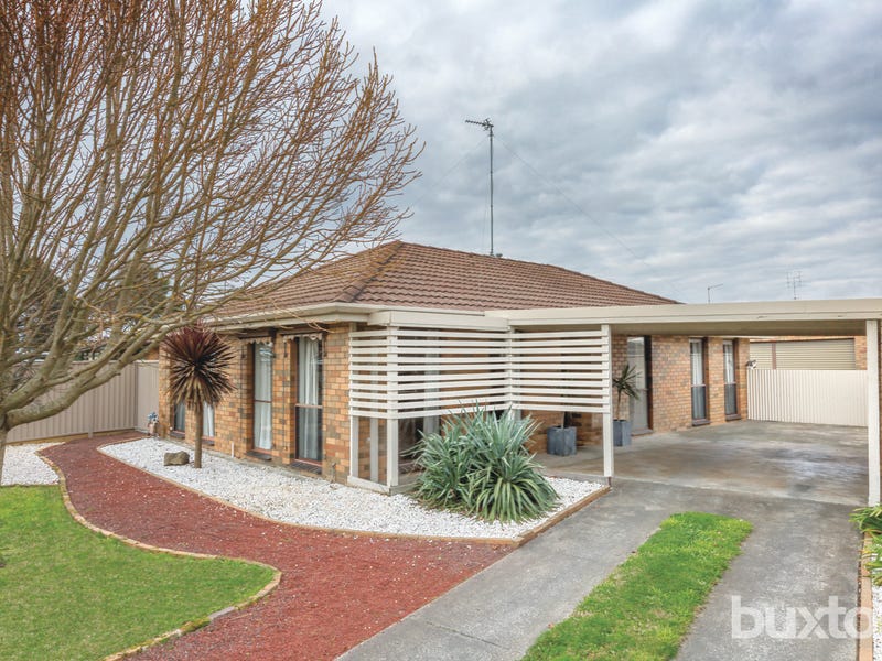49 Edwards Street, Sebastopol, Vic 3356 Property Details