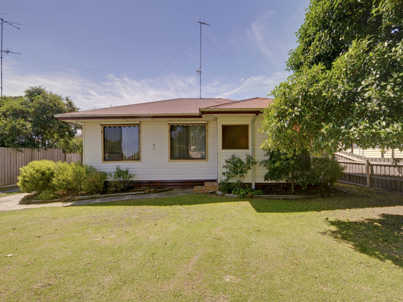 10 Brown Street, Traralgon, VIC 3844 - realestate.com.au