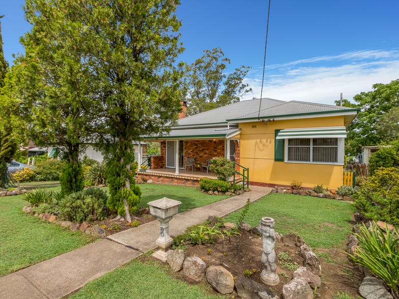 8 Scott Avenue, Dungog, NSW 2420 House for Sale