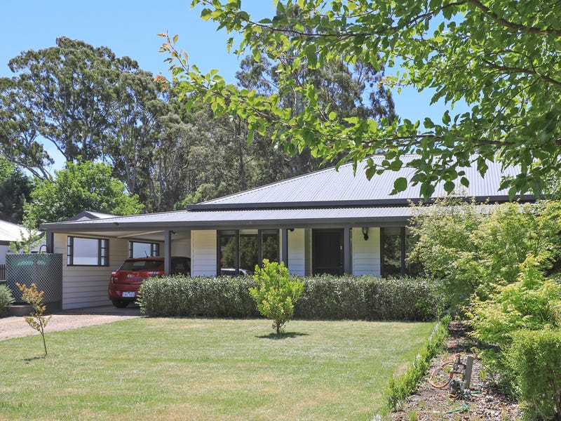 2/10 Mulcahys Road, Trentham, Vic 3458 Property Details