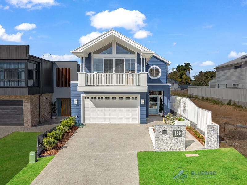 19 Cowley Street, Ormiston, Qld 4160 Property Details