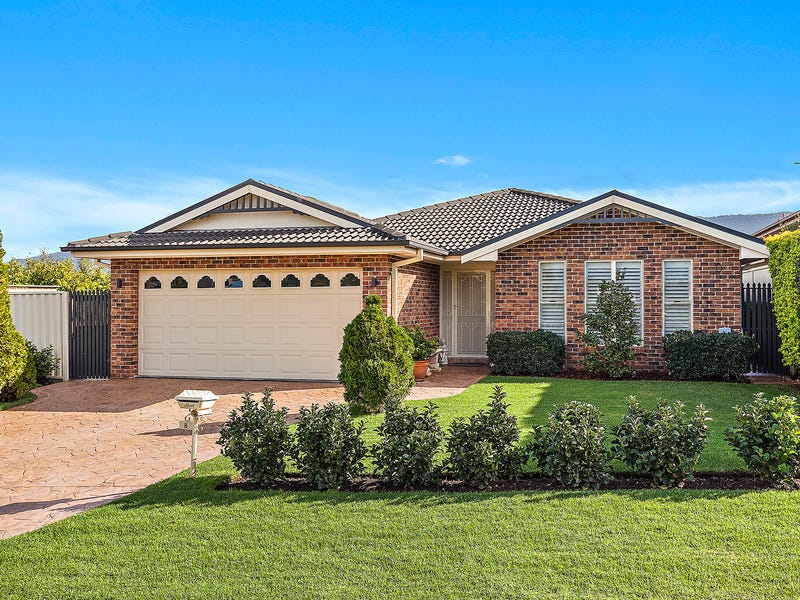8 Woodside Circuit, Horsley, NSW 2530 Property Details