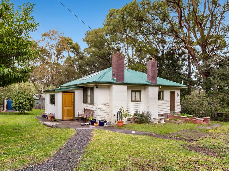 63 Kilvington Drive, Emerald, Vic 3782 Property Details