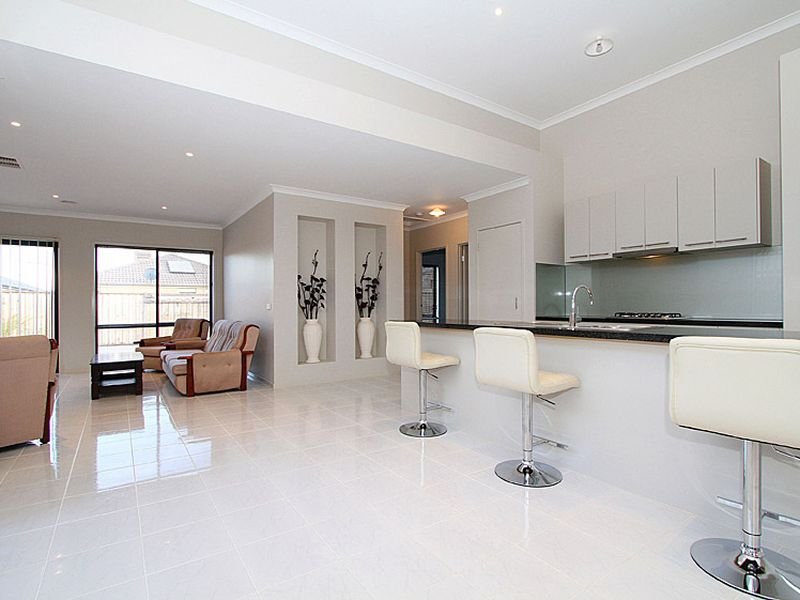 79 Vantage Point Boulevard, Doreen, Vic 3754 Property Details