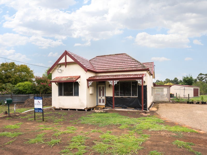 8 Burkes Road, Terang, Vic 3264 Property Details