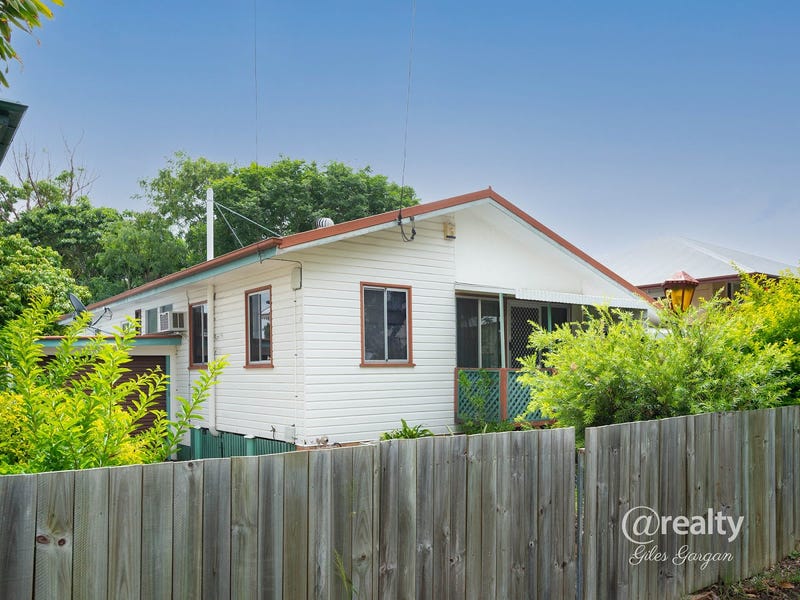 111 Thorn Street, Ipswich, Qld 4305