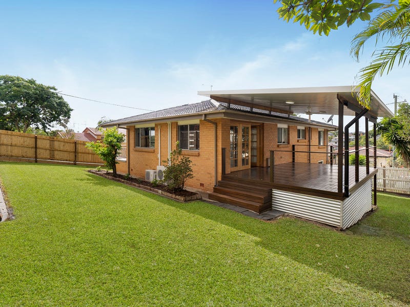 44 Valentia Street, Mansfield, Qld 4122 Property Details