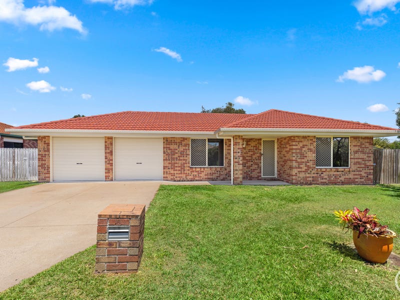 32 Isis Court, Eli Waters, Qld 4655