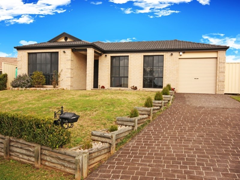 Property 107654446, Bradbury, NSW 2560 Property Details
