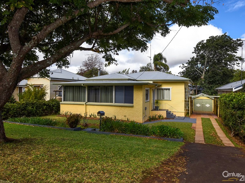 32A Bridge Street, East Toowoomba, QLD 4350