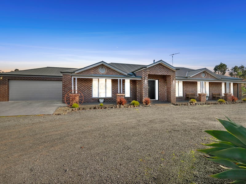 6 Daruma Way, Batesford, Vic 3213 House for Sale