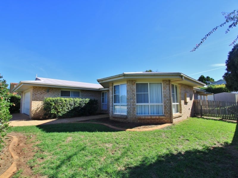 60 Cowie Drive, Kingaroy, Qld 4610 Property Details