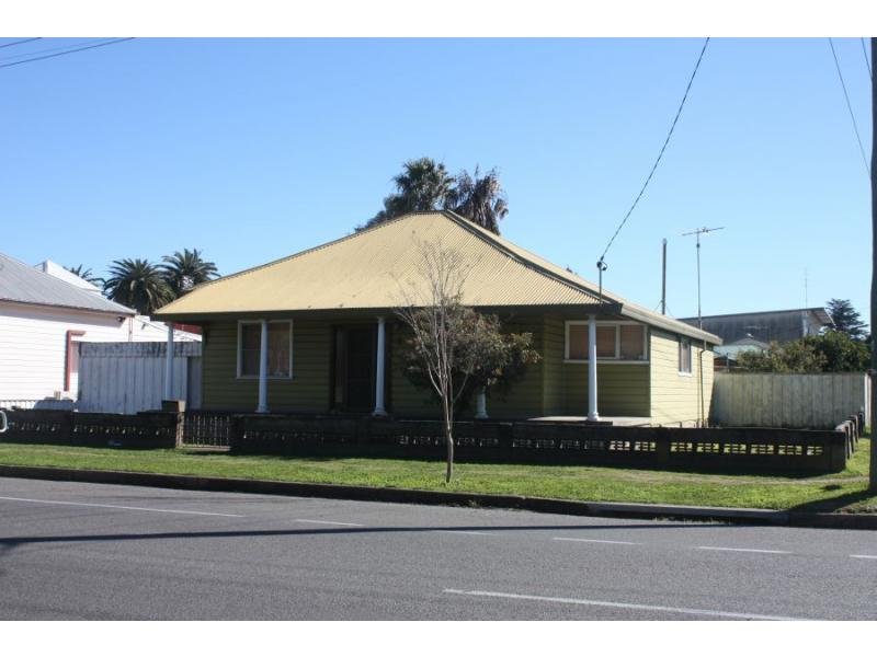 4 Ferguson Street, Cessnock, NSW 2325 Property Details