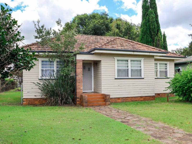 93 Hill Street, Newtown, QLD 4350