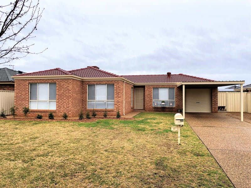 17 Rosewood Drive, Griffith, NSW 2680