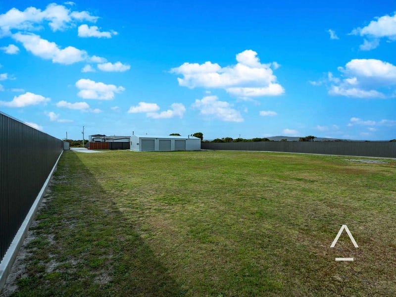 Real Estate & Property for Sale in Launceston Greater Region, TAS (+1