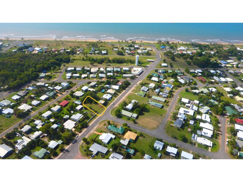 30 Leichhardt Street, Forrest Beach, QLD 4850