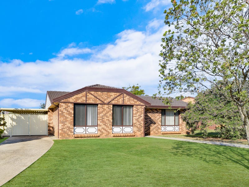 54 Potoroo Avenue, St Helens Park, NSW 2560