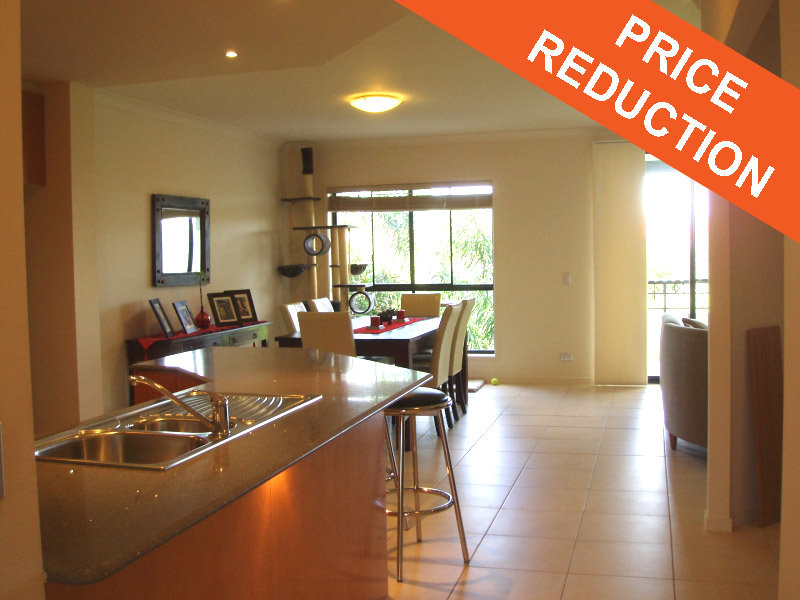 1054 The Cove, Carrara, Qld 4211 Property Details