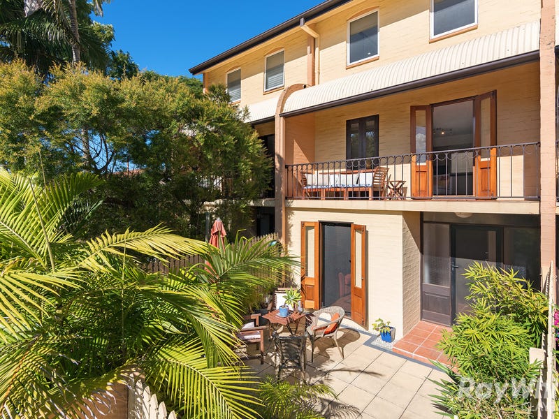 2/65 Stuckey Road, Clayfield, QLD 4011