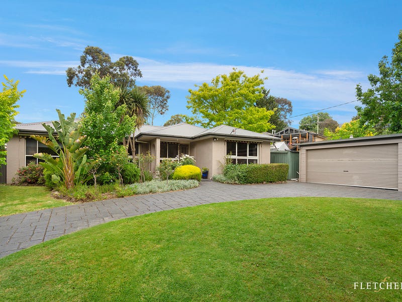 11 TiTree Court, Kilsyth, Vic 3137 Property Details