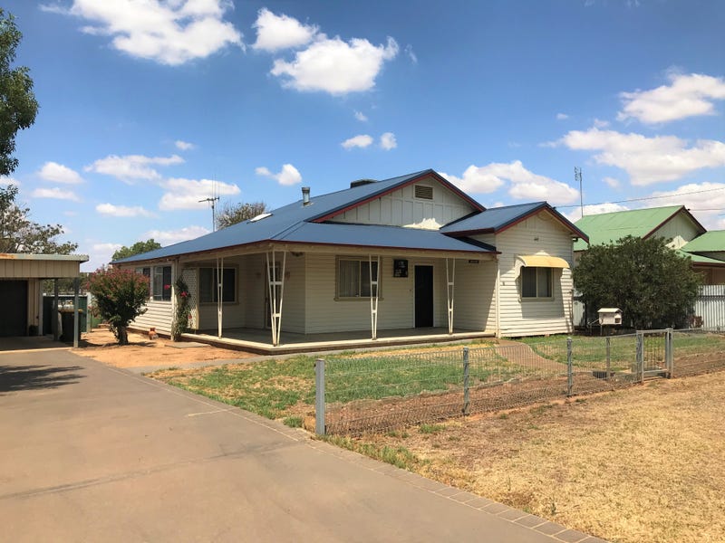 74 Ferry Street, Forbes, NSW 2871