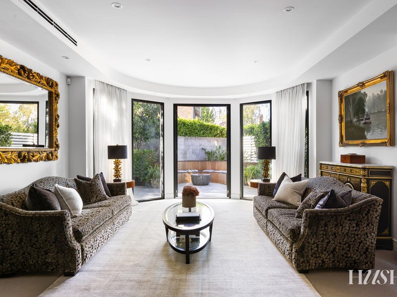 Real Estate & Property for Sale in Bentleigh, VIC 3204 (+1 location) Pg