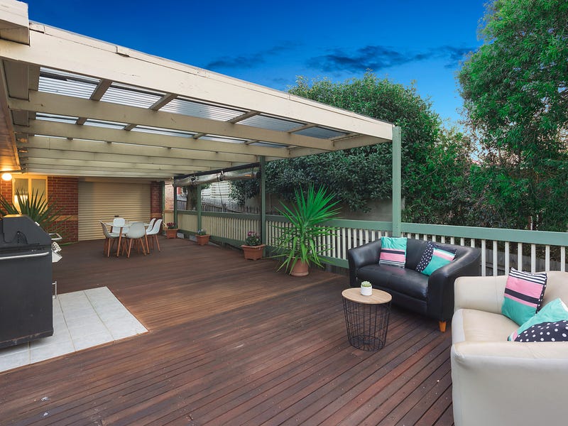 27 Clearwater Drive, Lilydale, VIC 3140