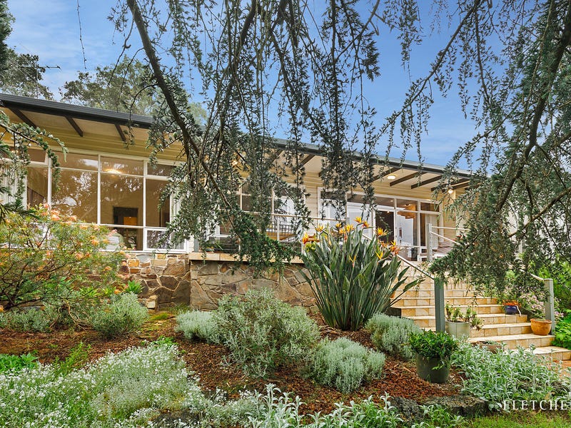 4 Gold Memorial Road Warrandyte Vic 3113 Property Details