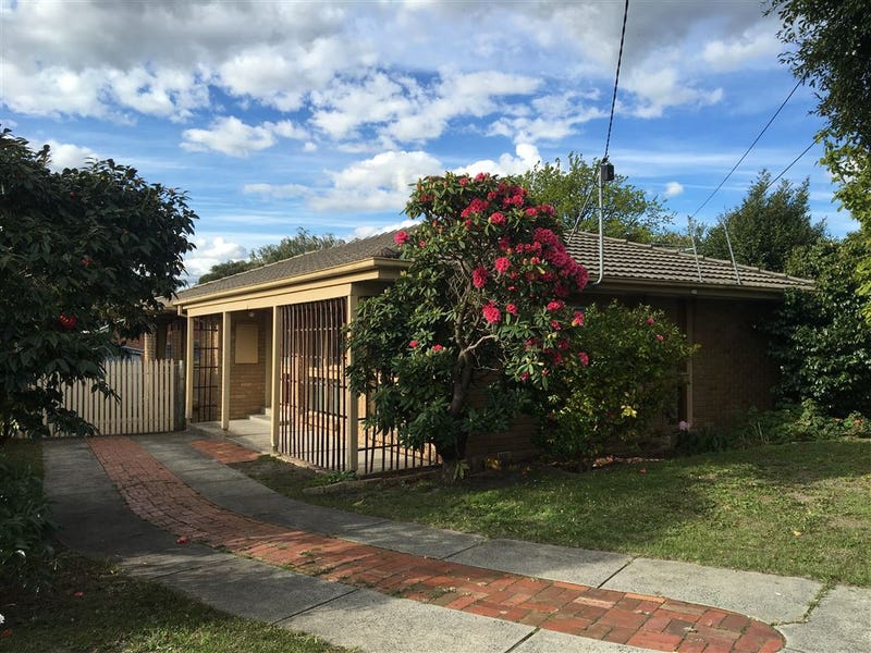 13 Culburra Avenue, Frankston, VIC 3199