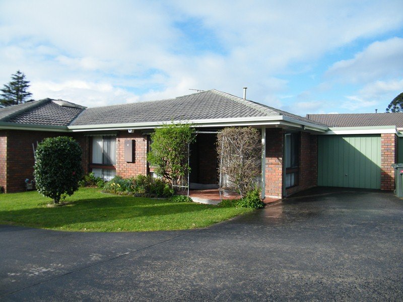 4/30 Young Street, Drouin, Vic 3818 Property Details