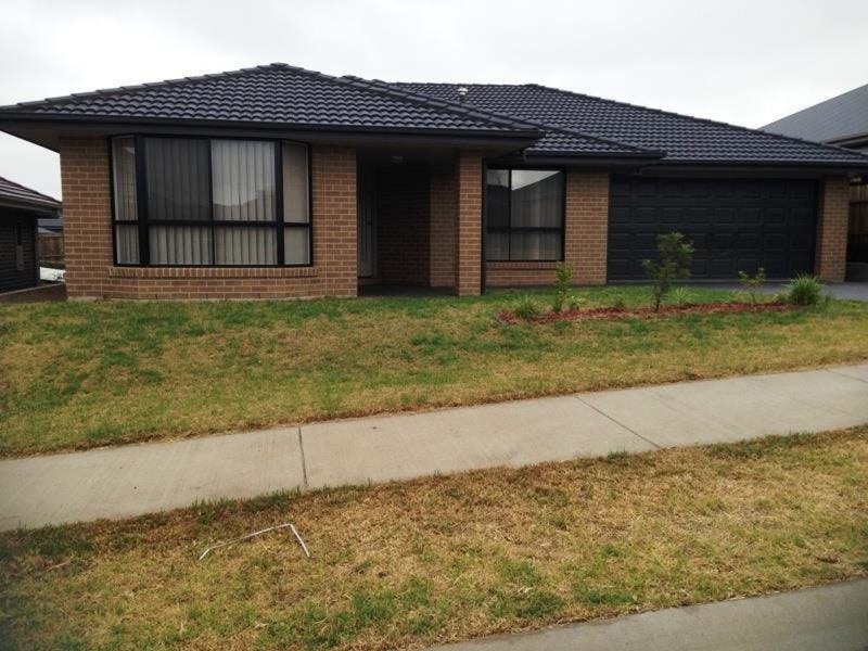 10 Oystercatcher Street, Aberglasslyn, NSW 2320