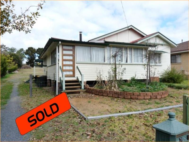 23 College Road, Stanthorpe, Qld 4380 Property Details