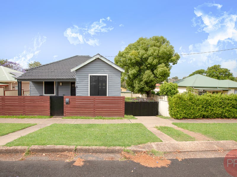 9 Raymond Terrace Road East Maitland Nsw 2323