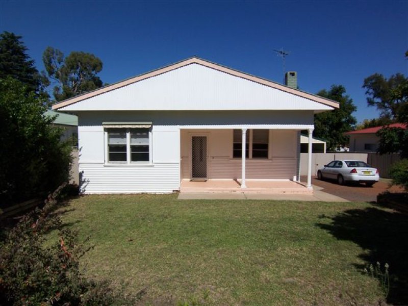 36 Noorilla Street, Griffith, NSW 2680