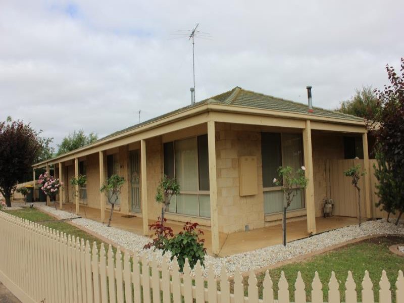 28 Meadowvale Drive, Grovedale, VIC 3216