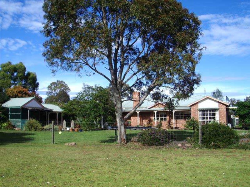 17 Lake Cove Court, Newlands Arm, VIC 3875